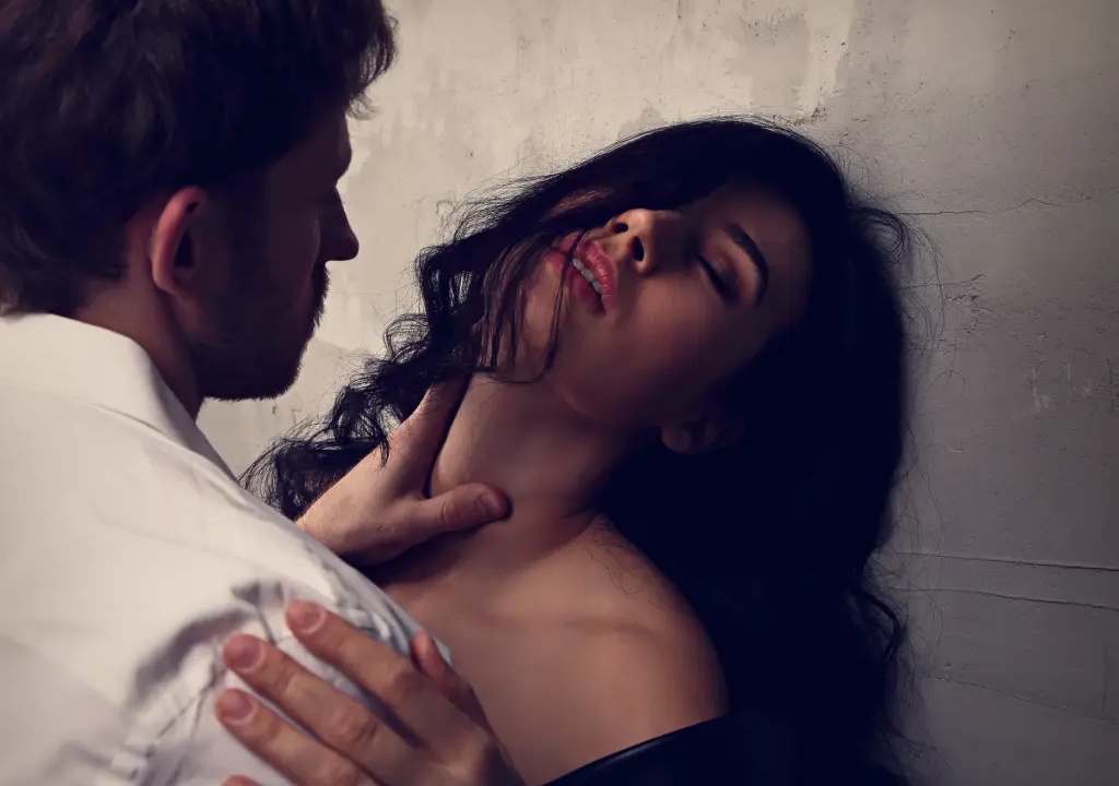 Ekspertët japin alarmin: Një trend seksual në rritje mund të shkaktojë dëme në tru, depresion dhe madje edhe vdekje